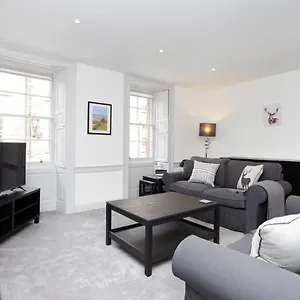 Apartment Joivy Elegant New Town Flat Near Princes Street, Edinburgh